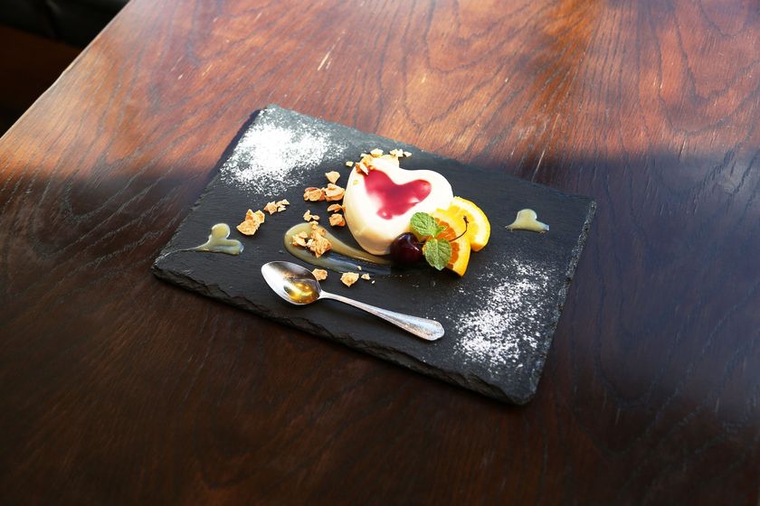 横浜が好きですか?
MARINE & WALK YOKOHAMA から横浜の思い出をプレゼント!
「FUNART ~I●Y~」 開催! (※正しくは●はハートの記号になります)