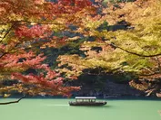 【星のや京都】紅葉・舟