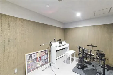 家にスタジオ！毎日演奏できます！