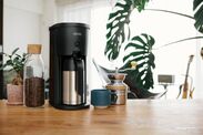 サーモス、真空断熱ポットへコーヒーを直接ドリップ　煮詰まらず淹れたてのおいしさをそのまま保温「真空断熱ポット コーヒーメーカー(ECJ-700)」を9月1日に新発売