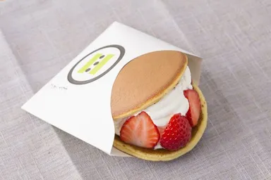 苺(生クリーム)