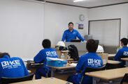 佐賀県初の『ドローンスクール』が8月24日開校！全天候対応屋内練習飛行場を常設、開校式でデモフライト・操作体験が可能