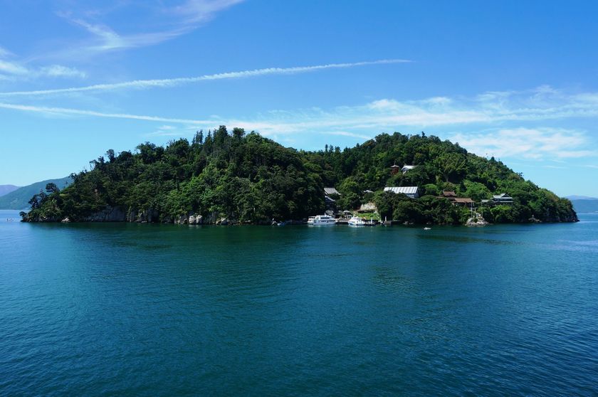 ＜8月限定！乗船記念特典付き！＞
竹生島クルーズ 女性グループ＆お子様連れ向け
プレゼントキャンペーンを実施