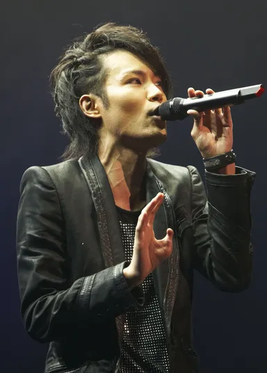 白石蔵ノ介役の細谷佳正