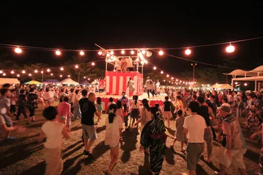 小笠原の盆踊りの様子