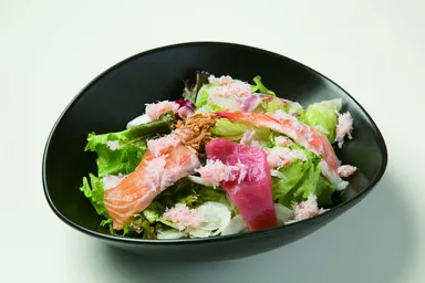さっぱりオニオンドレッシングの海鮮サラダ ※イメージ