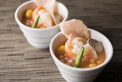 海老の中国風チリ玉蒸し