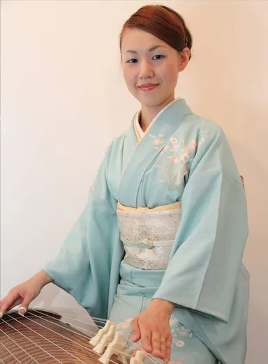 伊藤麻衣子プロフィール写真