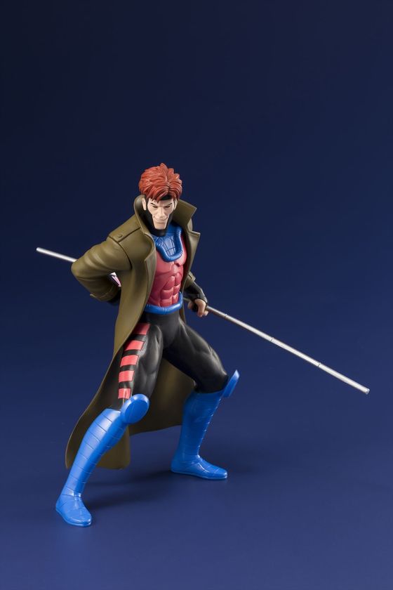 ARTFX+『X-MEN』シリーズ第6弾は
「ガンビット」と「ローグ」がセットで登場
ガンビットにはエネルギーがチャージされたカード、
ローグには飛行ポーズ用の台座が付属！