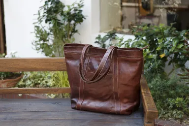 レザートートバッグ