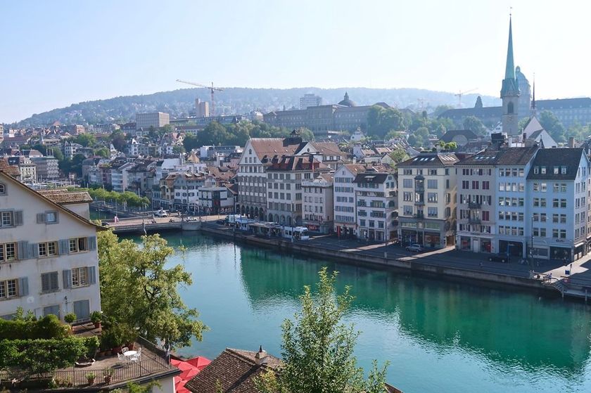 りょうが案内する「とっておきのスイス旅」
BS12 トゥエルビ 8月19日（日）よる7時55分から放送スタート！