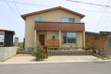 モデルハウスB号地外観写真