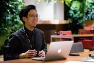 成安造形大学、新たな客員教員にDMM.com Groupの源 賢司氏が就任　UIデザインを活用する次世代の授業を展開