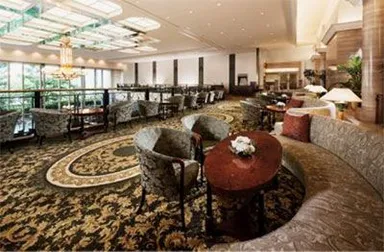 「パルテール」店内