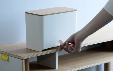 Mask Dispenser 60／60枚のマスクを収納