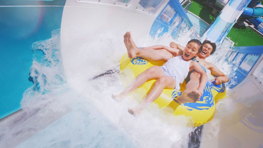 ネスタリゾート神戸
大自然の中で爽快感と大興奮を満喫できるプール
大好評につき9月24日(月)まで期間延長決定!