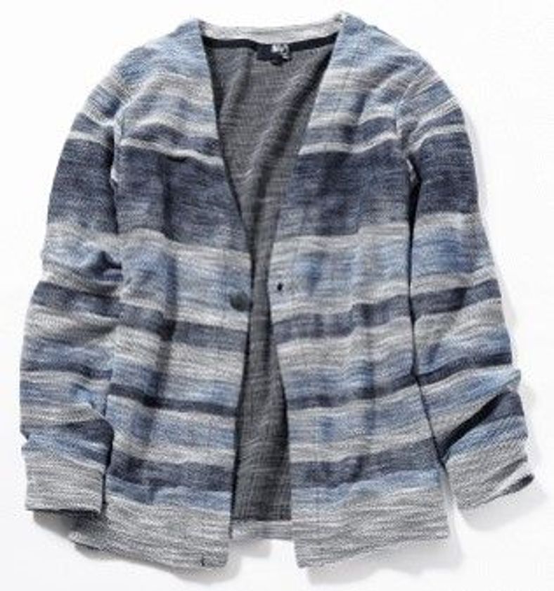 「NAVY JEANS」に合うサーフテイストの
トップスシリーズ