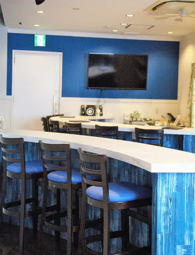 「アズール・マリナー」の内装