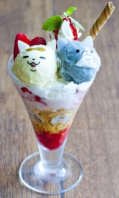 トンシノいちごぱっふぇ