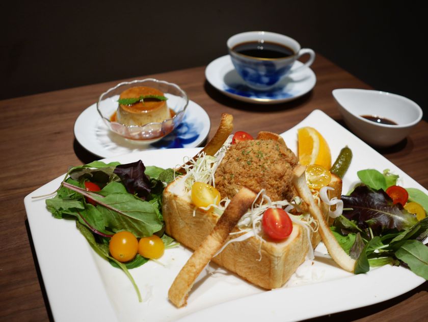 ＜吉祥寺さとう＞ ＜ベッカライカフェ リンデ＞　など
武蔵野エリアのフードが期間限定出店