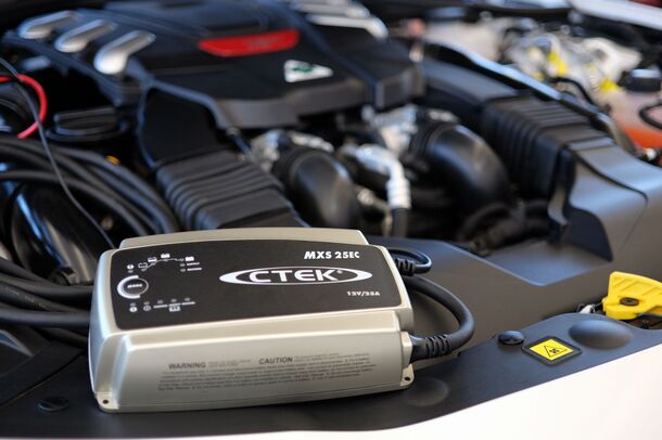 高度化するバッテリー充電に対応 株式会社tcl Ctek製高性能バッテリー充電器による 充電サービスの促進提案 を開始 株式会社tclのプレスリリース