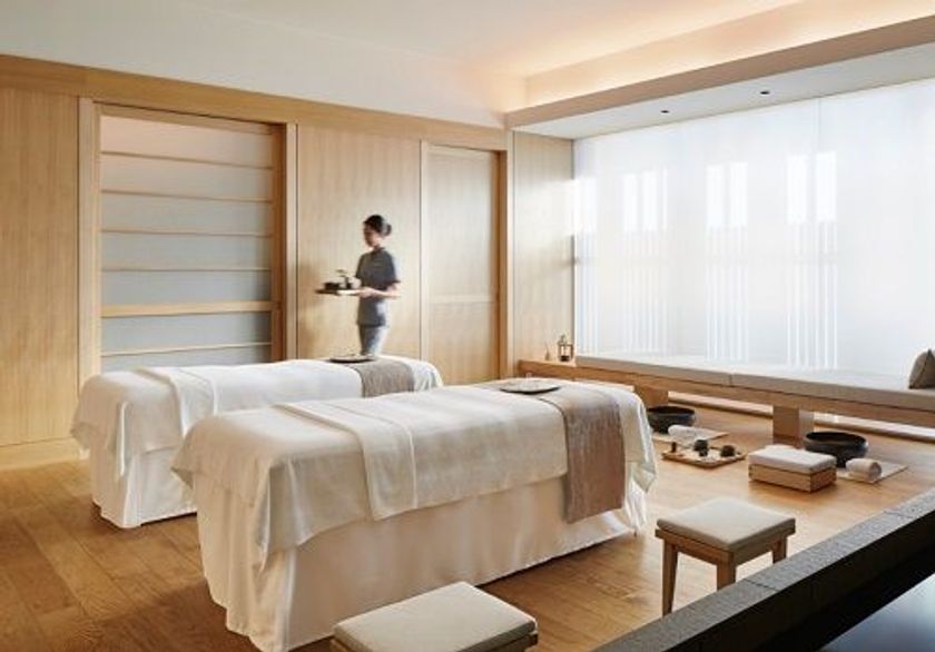 有名ホテルスパ・デイスパが集結！
2018年　スパ クリスタルアワード発表！
トップスパ、トップスパコスメティクスは9月11日(火)にて発表