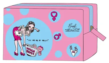 スクエアポーチ