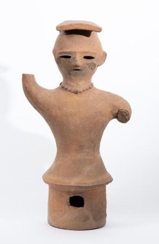 東京の真ん中で“古墳の中”を体感しよう
白鳥塚古墳石室ヴァーチャル体感ゾーンを特別設置！
明治大学博物館　特別展示室
特別展　「ウィリアム・ガウランドと日本の古墳研究」
会期：10月13日（土）～12月2日（日）会期中無休