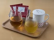 ティーコーディネーター厳選の客室茶(ローズ茶・緑茶)