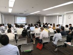 「ウチコミ！」名古屋支店開設と愛知エリアサービス開始を記念した講演会が100名を超える来場者で大盛況にて終了