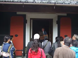 昨年度の見学会の様子