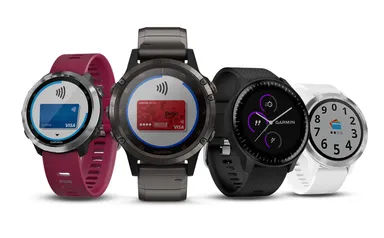 左からForeAthlete645M,fenix 5 Plus Sapphire Ti Black、 vivoactive 3 MUSIC、vivoactive 3