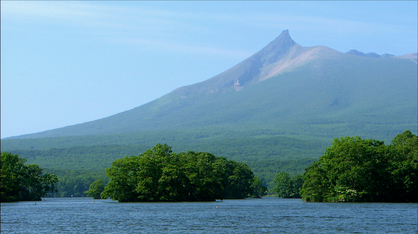 移住先だからこそ「楽しいコミュニティー」がある！
「実感！別荘＆移住物語 ～中本賢の自然探訪記 北海道 鹿部編」
BS12 トゥエルビ 10月4日（木）よる9時30分から放送