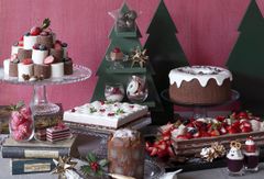 京都タワーホテル、ハイカカオ＆ベリースイーツを愉しむビュッフェ『Chocolate×Berry Sweets Buffet ～Christmas～』ひと足早く、ビターで甘酸っぱい“大人のクリスマス”をお届け11月23日(金・祝)から期間限定開催