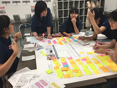 品川女子学院でのワークショップの様子 1