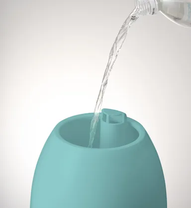 上からカンタン給水らくらくアロマオイルも直接入れられる