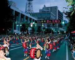 盛岡さんさ踊り