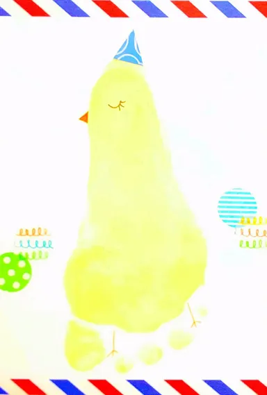 お子様の成長記録に手形足形アート