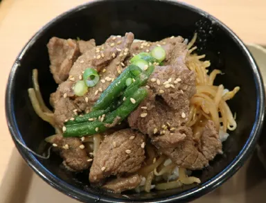 ジンギスカン丼