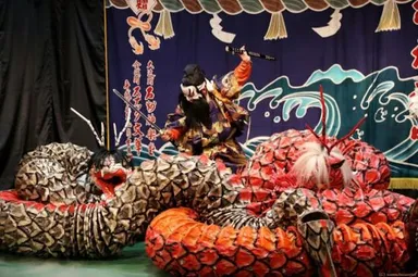 ヤマタノオロチ退治など迫力のある石見神楽