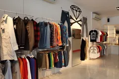 シンガポール店内