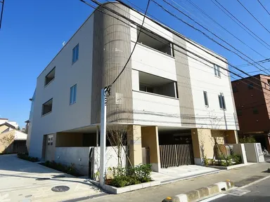 職員寮「オルタンシア」外観