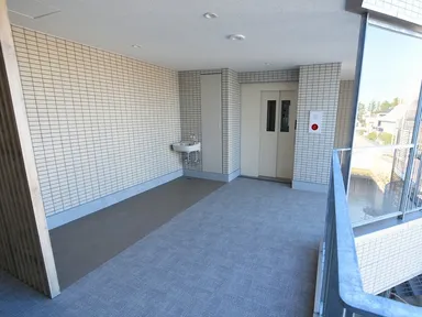 ベビーカー置き場