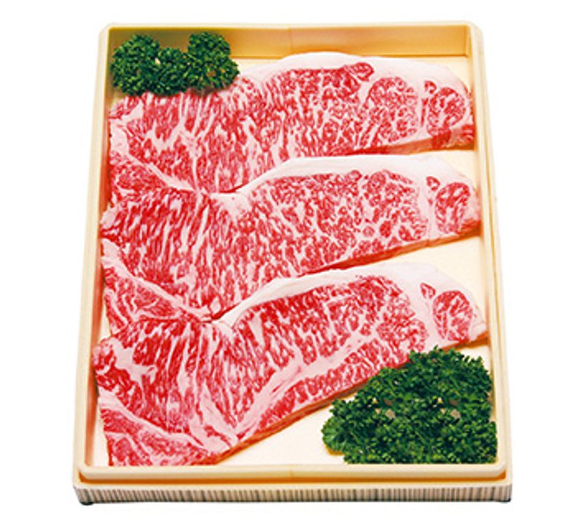 能登牛サーロインステーキや空庭ギフト券などの豪華賞品が当たる！
阪急32番街空庭Diningでは応募抽選会を実施！