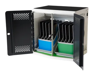 iQ10 Sync Charge Station 内観