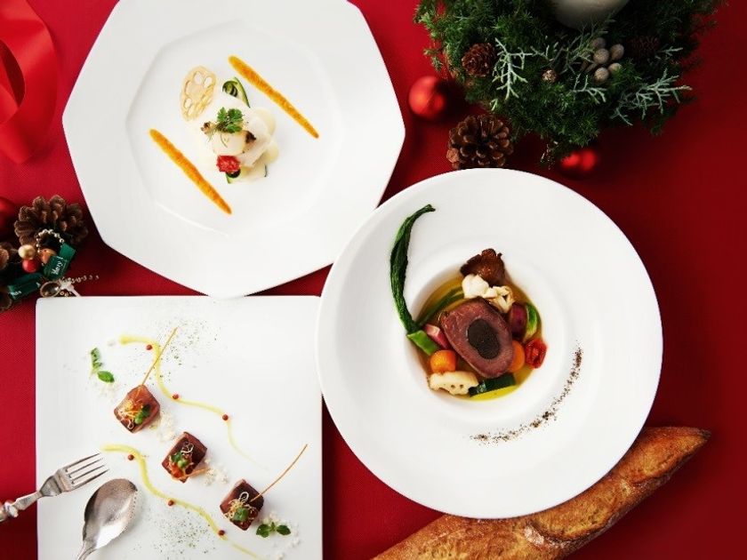 きらめく夜景とともに・・・
JRホテルクレメント高松で過ごすクリスマス
クリスマス限定 宿泊プラン＆レストランディナー
2018年12月21日(金)～25日(火)　JRホテルクレメント高松　にて