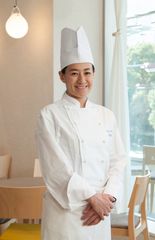 秋元さくらシェフ