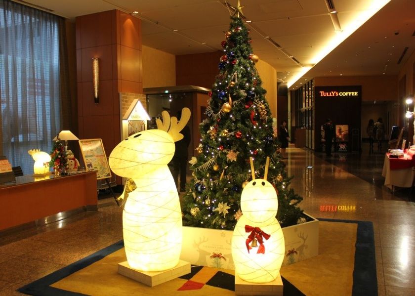 ホテル阪神大阪のクリスマス装飾
「トナくん&カイくん」をInstagramに投稿して割引券をゲット!
ホテル館内各所にて、2018年11月20日(火)~12月25日(火)