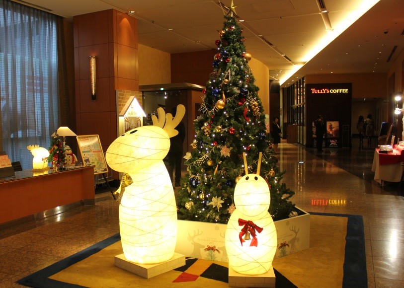 ホテル阪神大阪のクリスマス装飾 トナくん カイくん をinstagramに投稿して割引券をゲット ホテル 館内各所にて 18年11月日 火 12月25日 火 株式会社阪急阪神ホテルズのプレスリリース ホテル阪神大阪のクリスマス装飾 トナくん カイくん をinstagramに投稿して割引券をゲット ホテル 館内各所にて 18年11月日 火 12月25日 火 株式会社阪急阪神ホテルズのプレスリリース