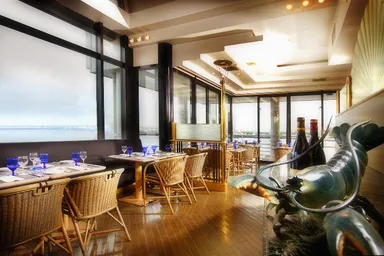 海鮮びすとろ「ピア21」